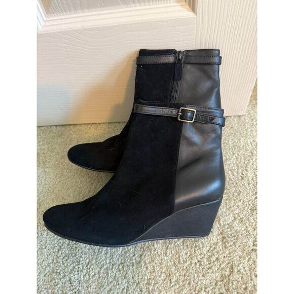 Cordani NWOB black wedge leather booties - Size 38 - Picture 1 of 5